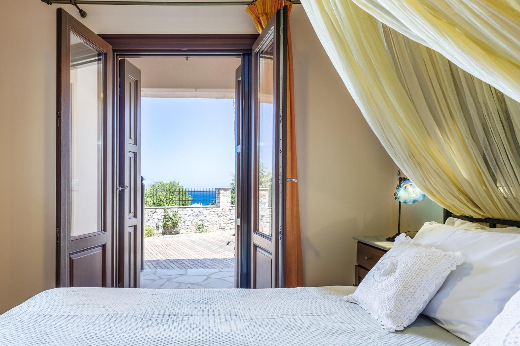 Naiades Superior In With Sea View Close To The Town Skopelos Town