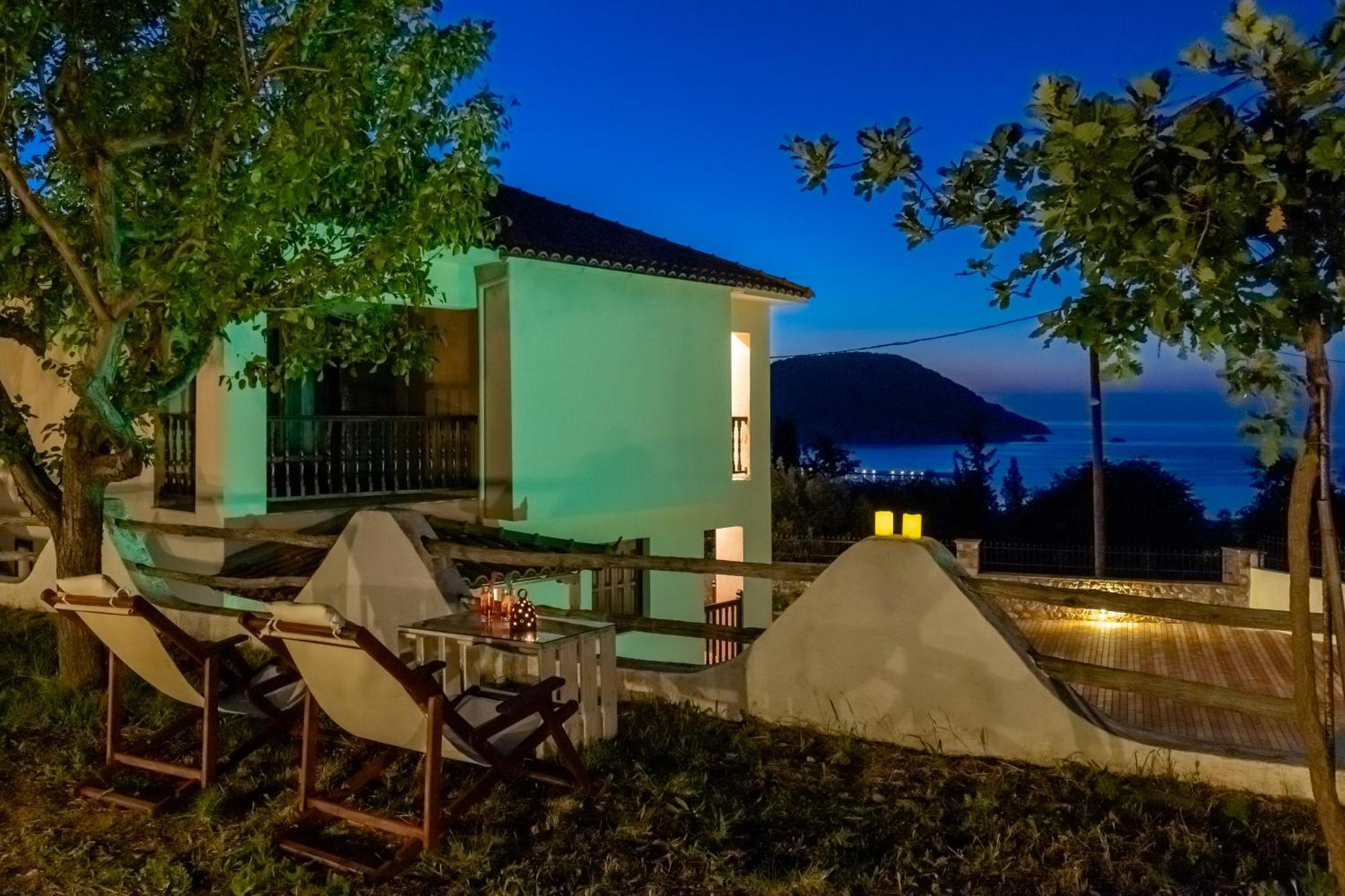 Naiades Superior In With Sea View Close To The Town Apartment *